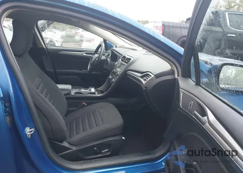 2017 Ford Fusion Hybrid Se z USA, uszkodzony, nr VIN 3FA6P0LUXHR382365